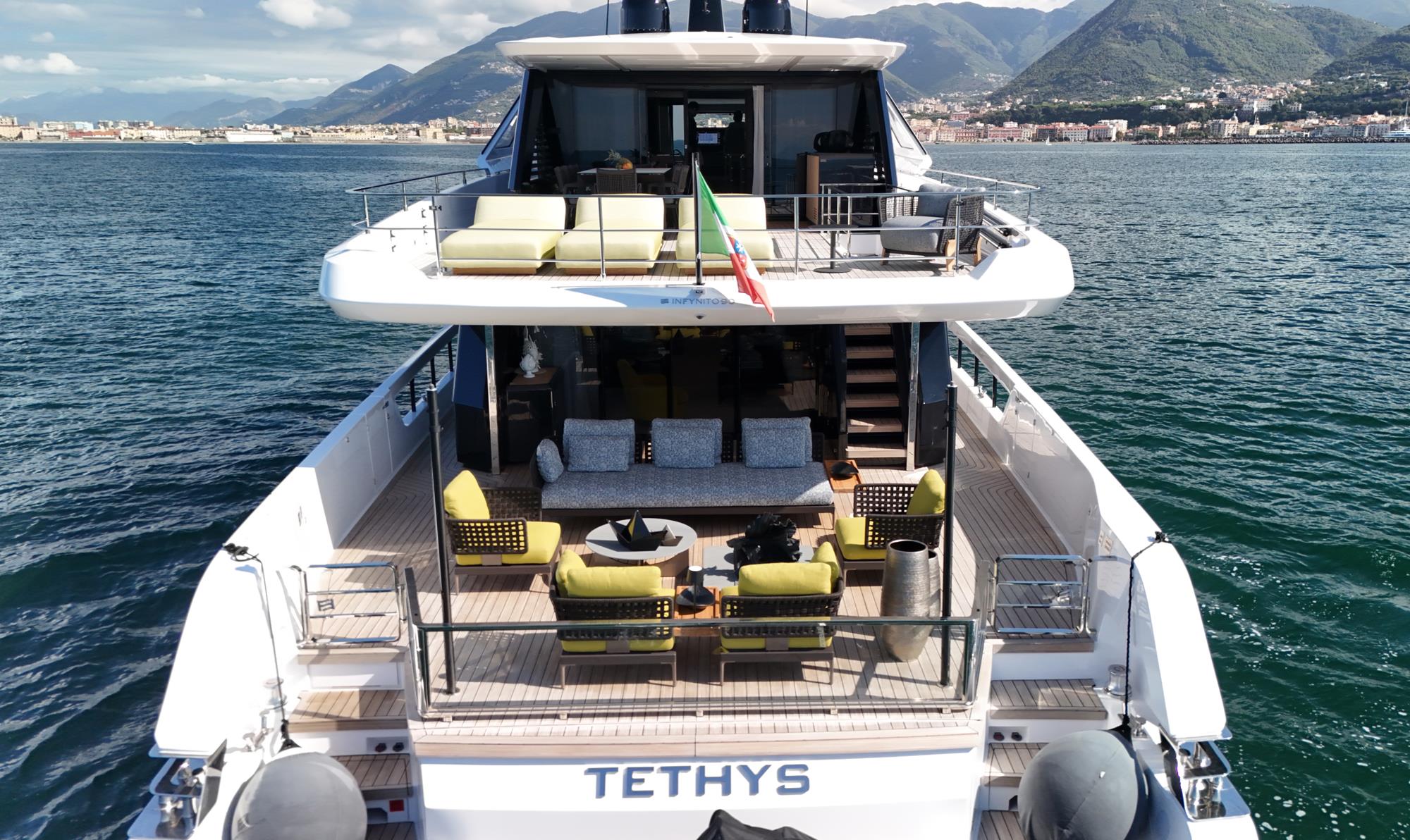 2024 FERRETTI YACHTS INFYNITO 90 